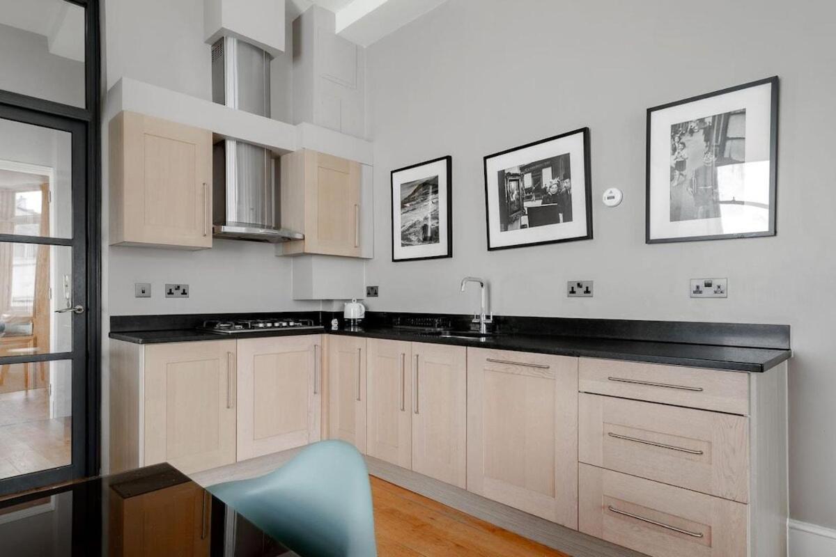 Chic 2bed 2bath By Hyde Park Apartment *