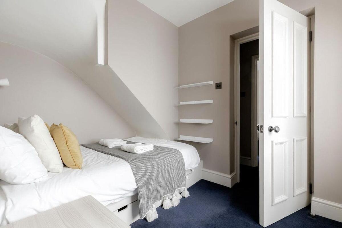 Apartment Chic 2bed 2bath By Hyde Park London